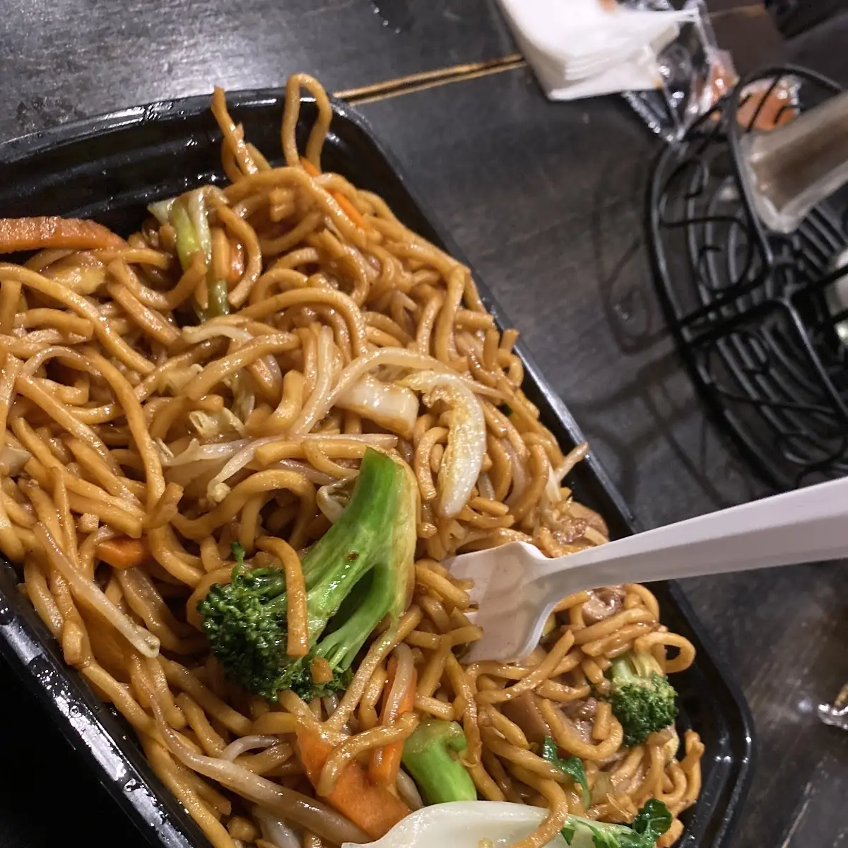 Chicken Lo Mein Combo Platter