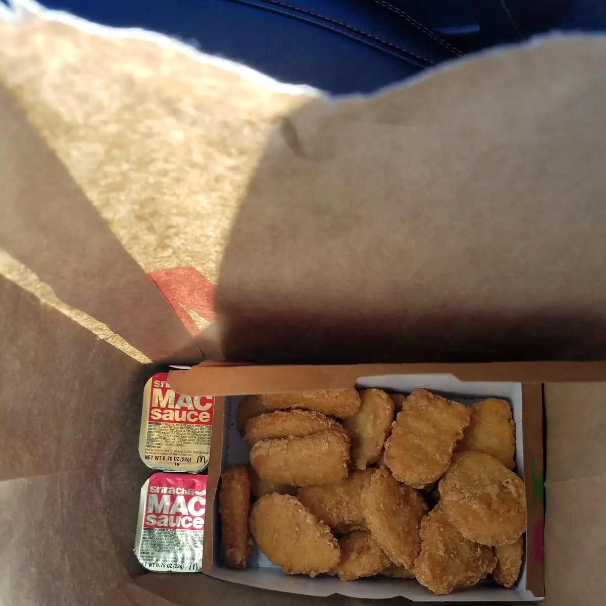 Mcnuggets & 2 Medium Fries