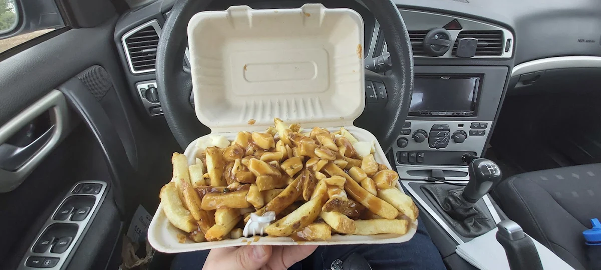 Full Size Poutine