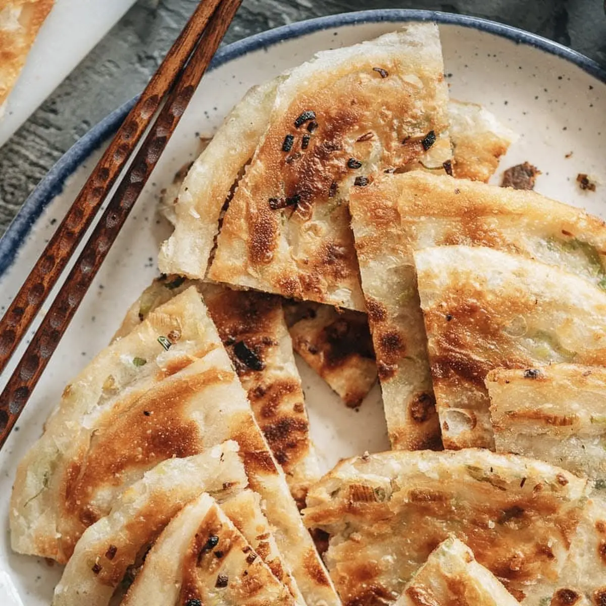 Hand Roll Scallion Pancake