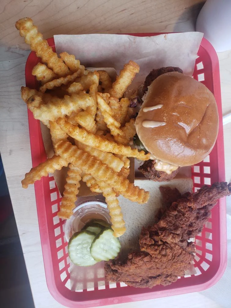 Hot Chicken and Fries, Dave's Hot Chicken