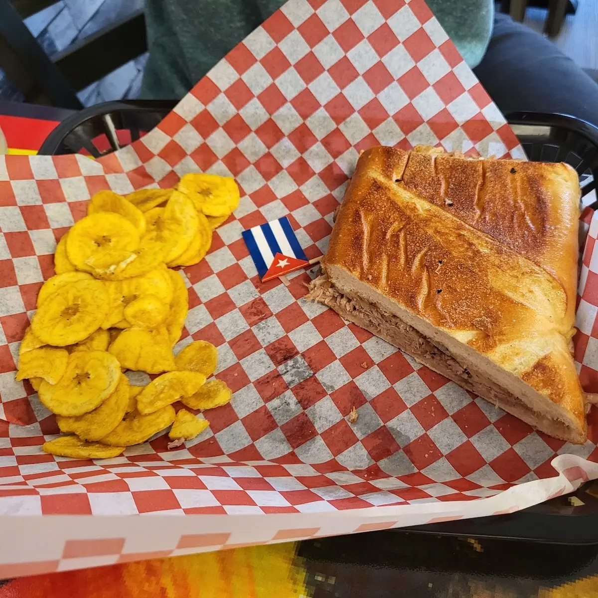 Pan Con Lechón