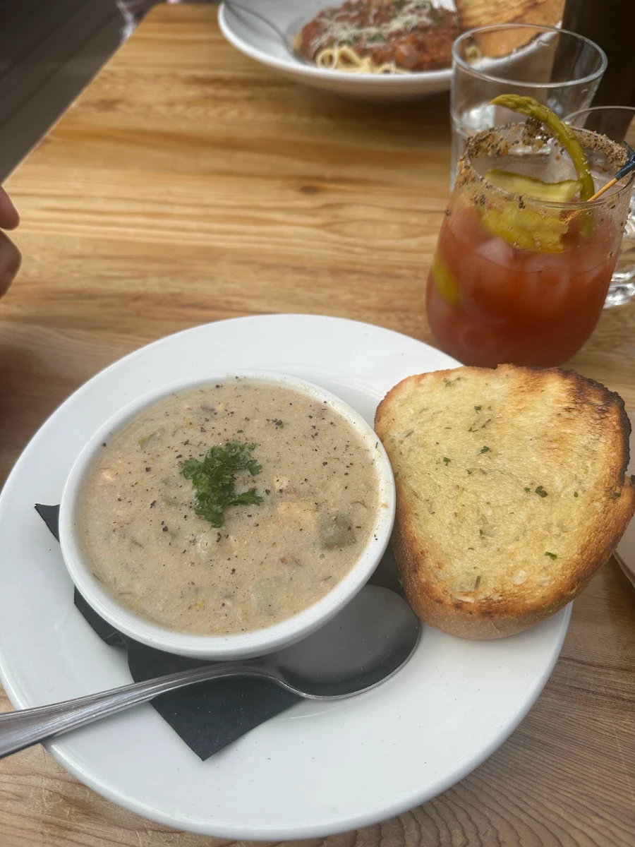 Award Winning Clam Chowder, Floathouse Restaurant