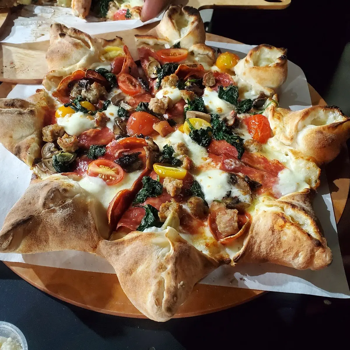 Estrella Star Shaped Pizza