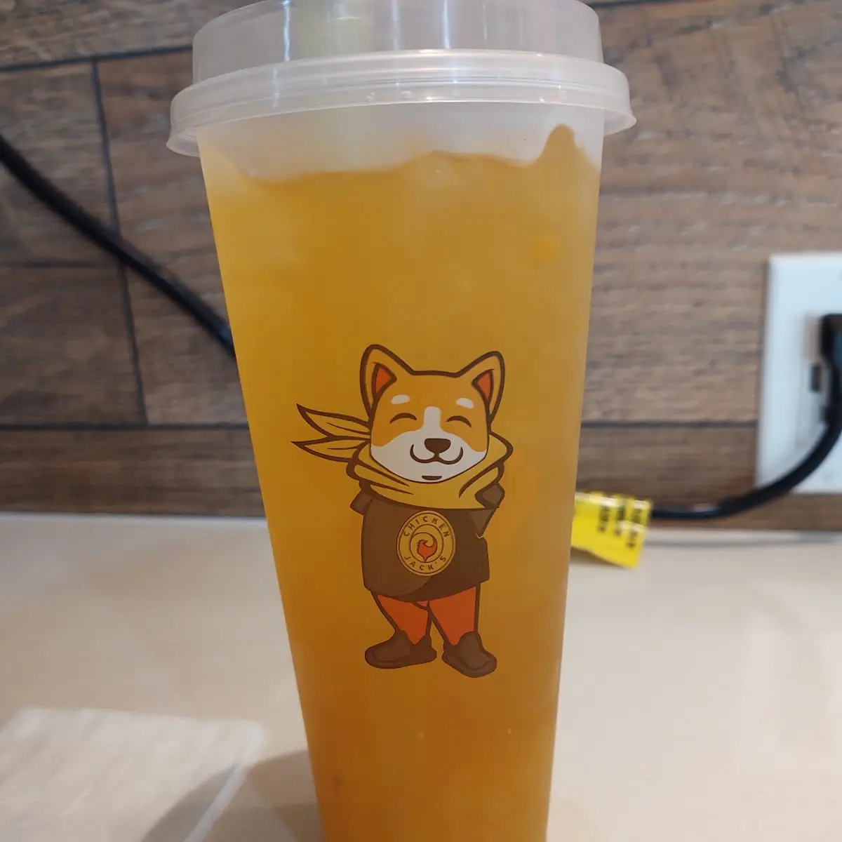 Mango Green Tea with Mango Boba