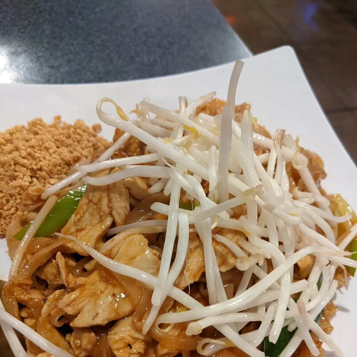 Chicken Pad Thai