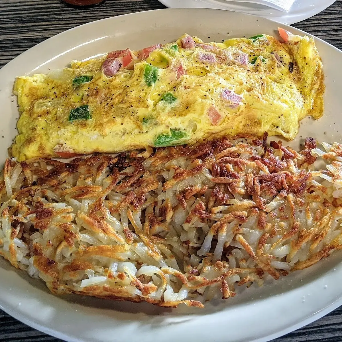 Western Omelet & Hash Browns