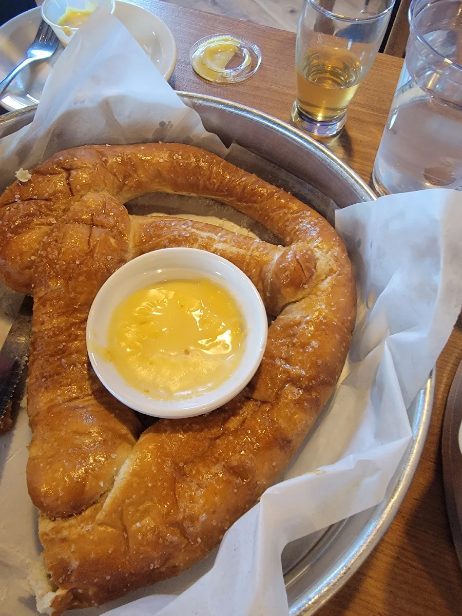 Brewhaus Pretzel