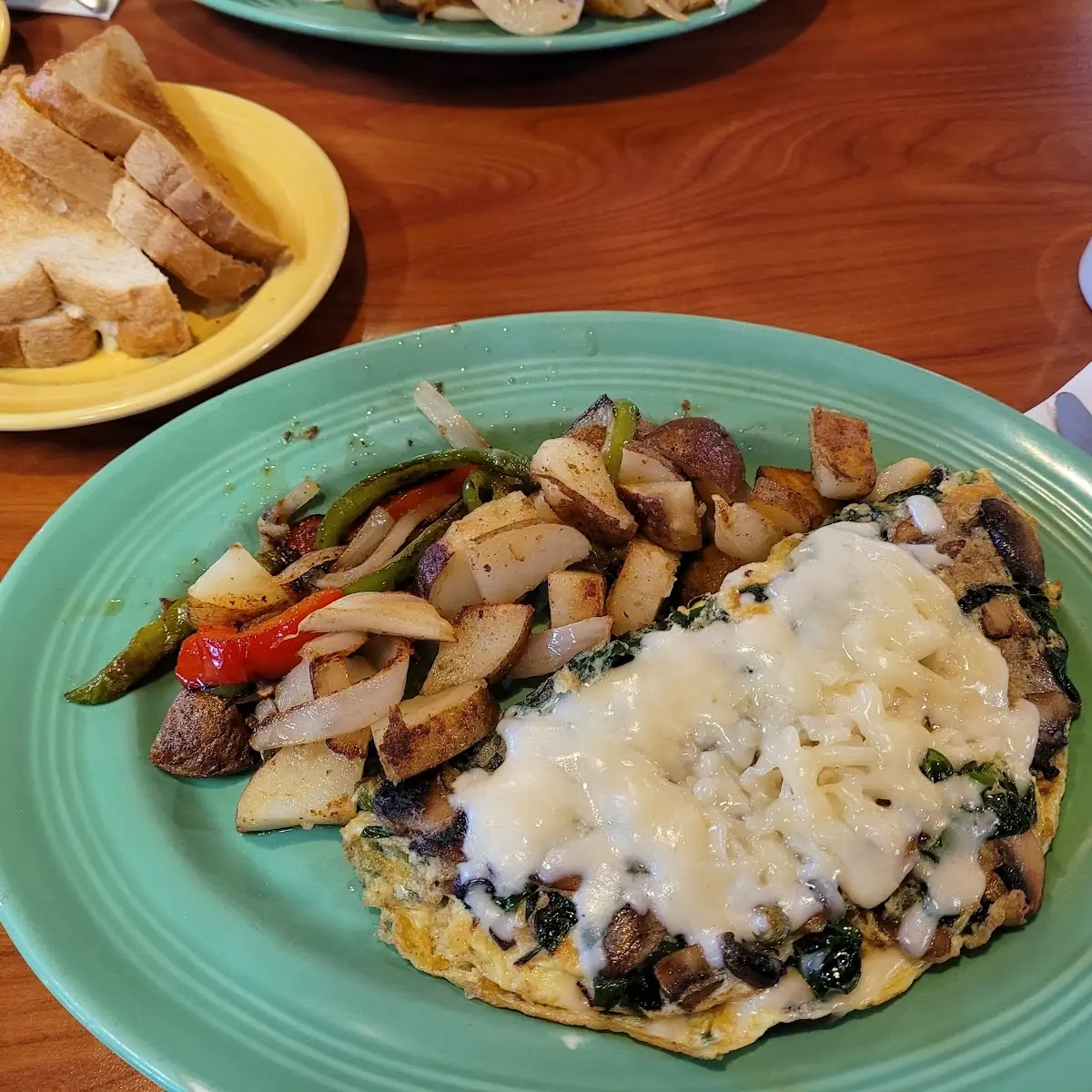 Spininach Mushroom and Jack Cheese Omelet