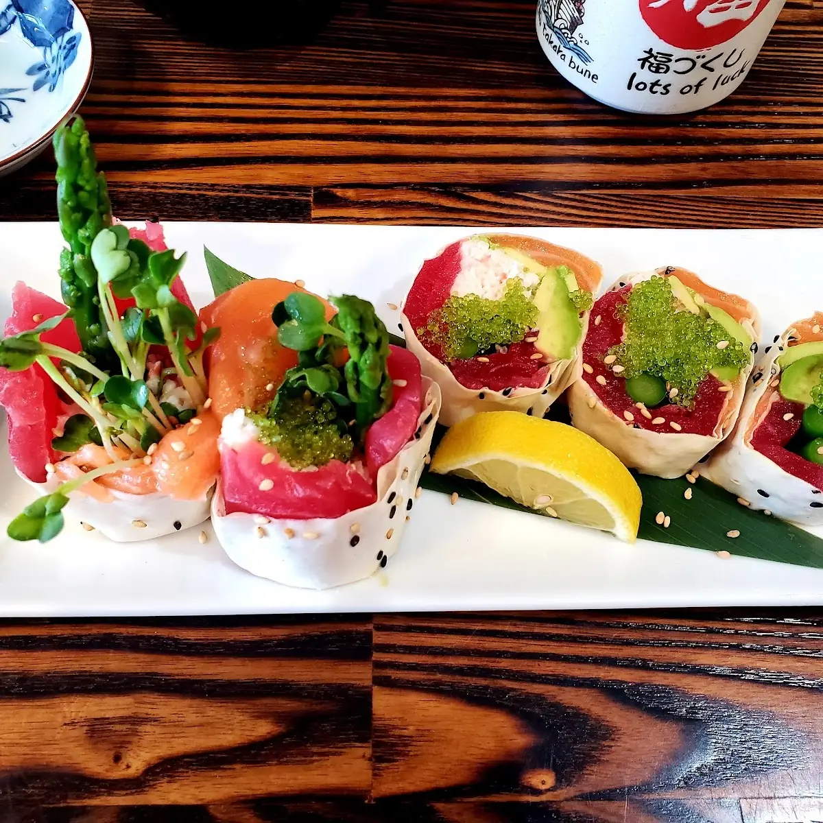 Seafood Paradise Roll