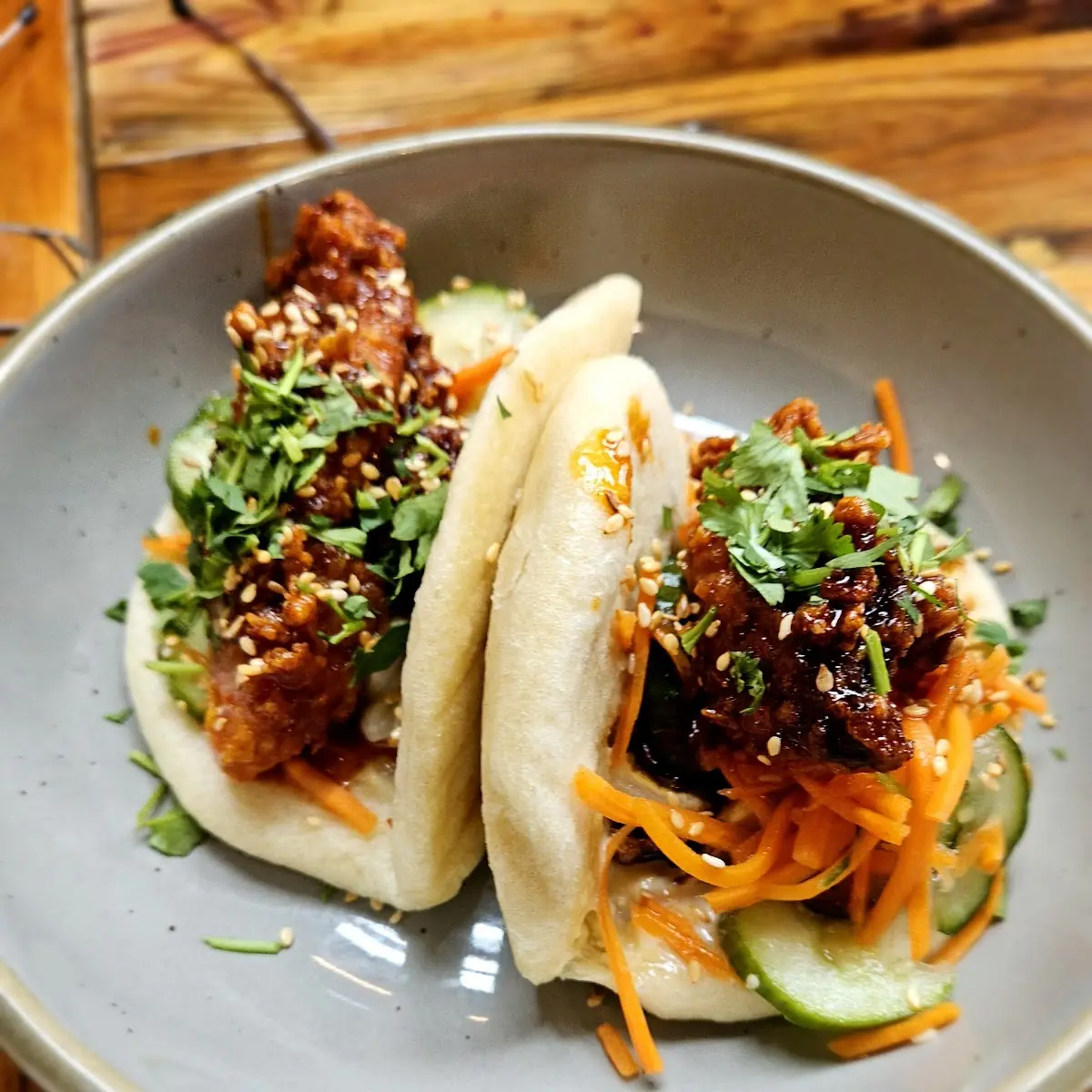 Crispy Fire Chicken Bao Buns