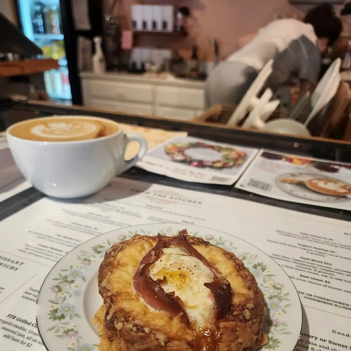 Cinnamon Roll