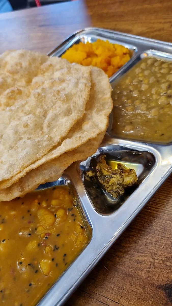 Halwa Puri KKW