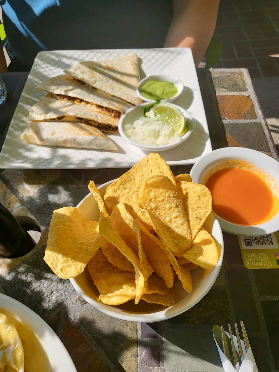 Chips+Salsa