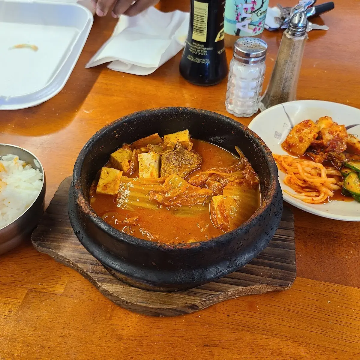 Kimchi Jjigae