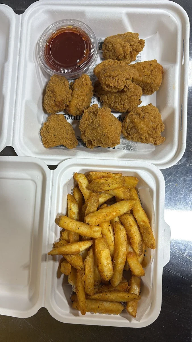 Highlights, Slice City Pizza & Chicken