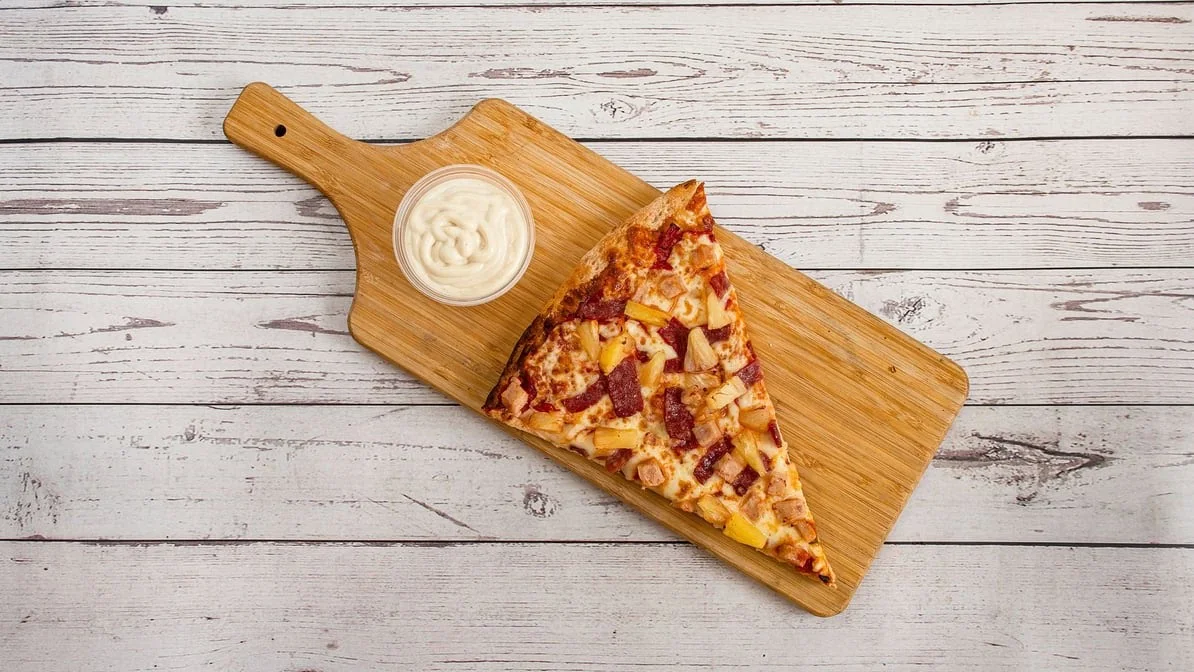 Highlights, Slice City Pizza & Chicken