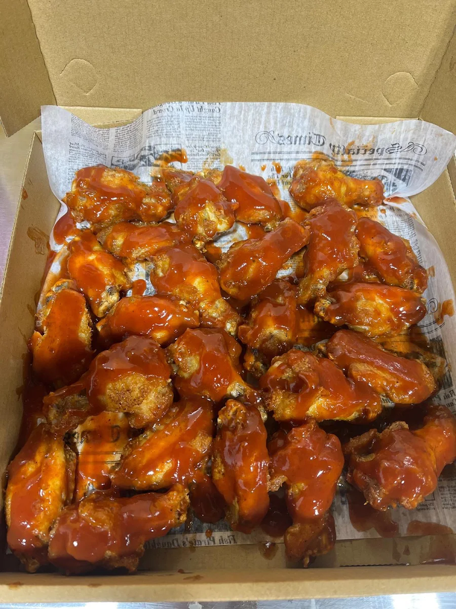 Highlights, Slice City Pizza & Chicken