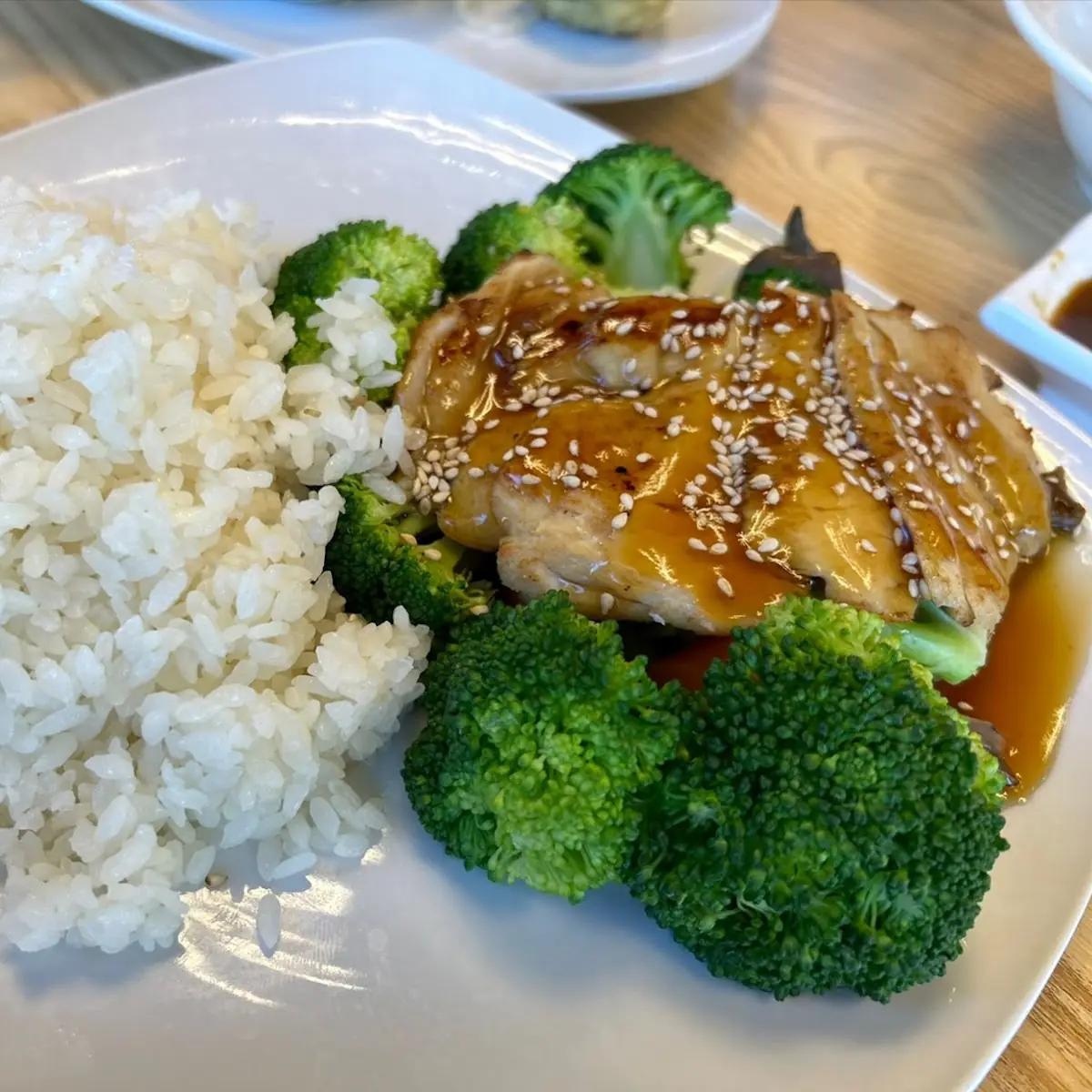 Salt & Pepper Chicken Wings (4)