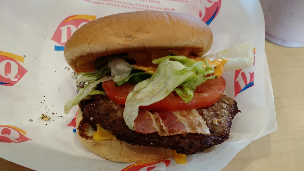 Burger, Dairy Queen Grill & Chill