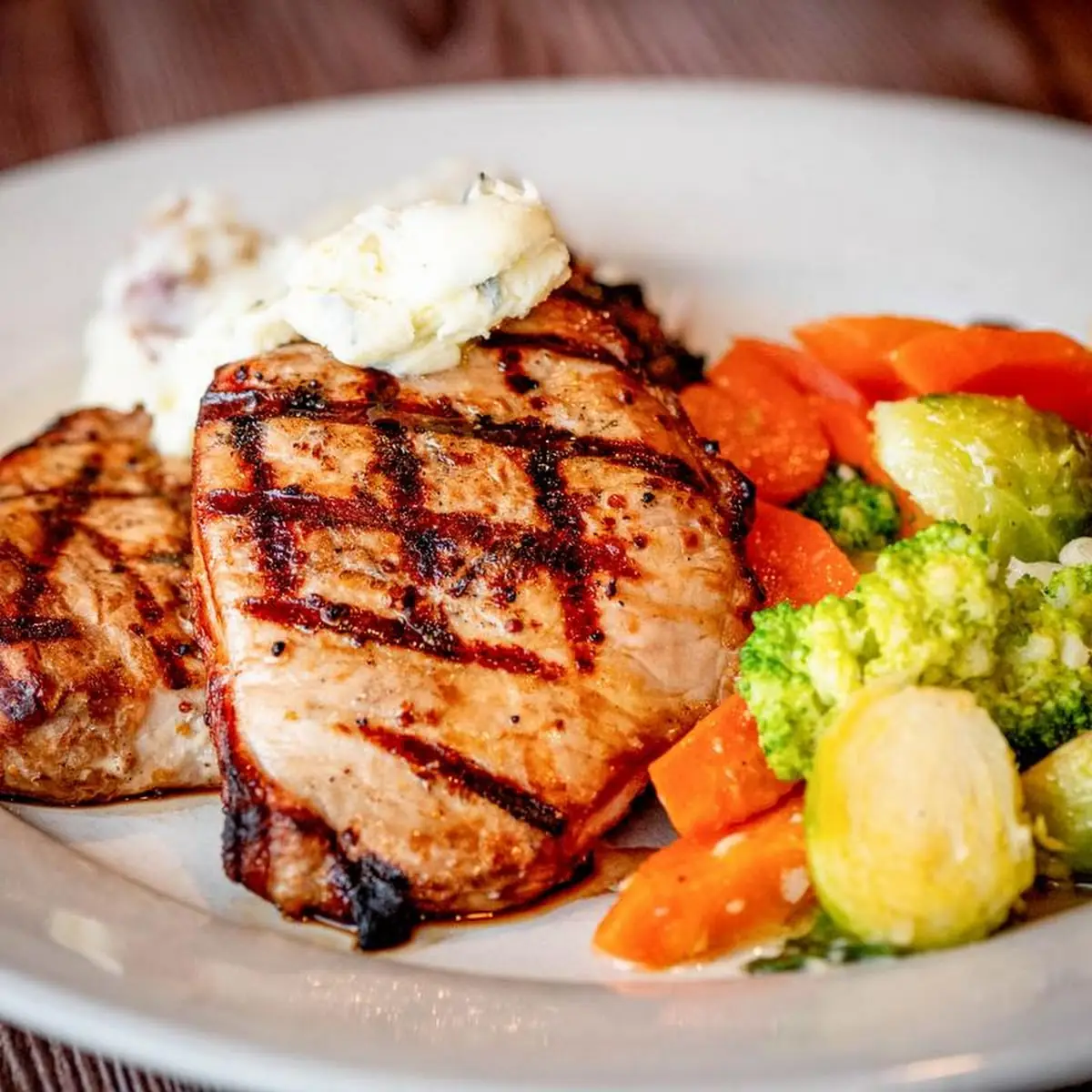 Grilled Pork Chops GF