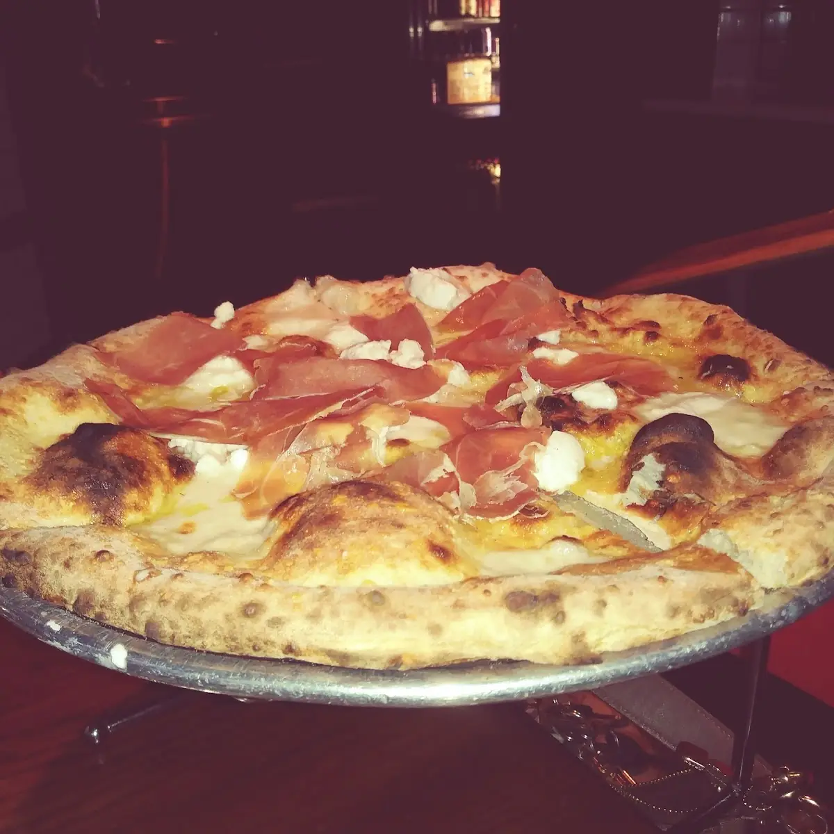 Crudo Pizza