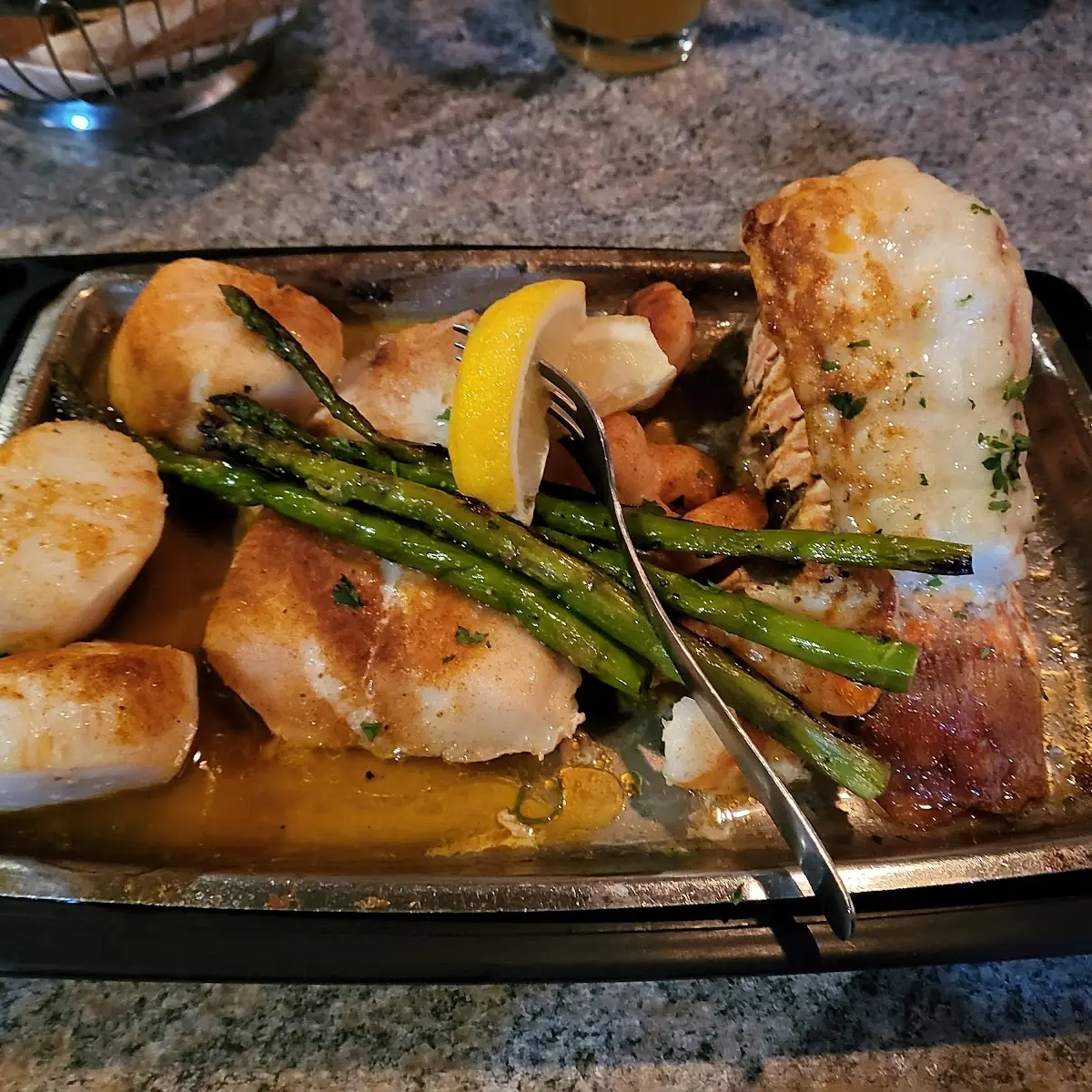 Broiled Seafood Platter