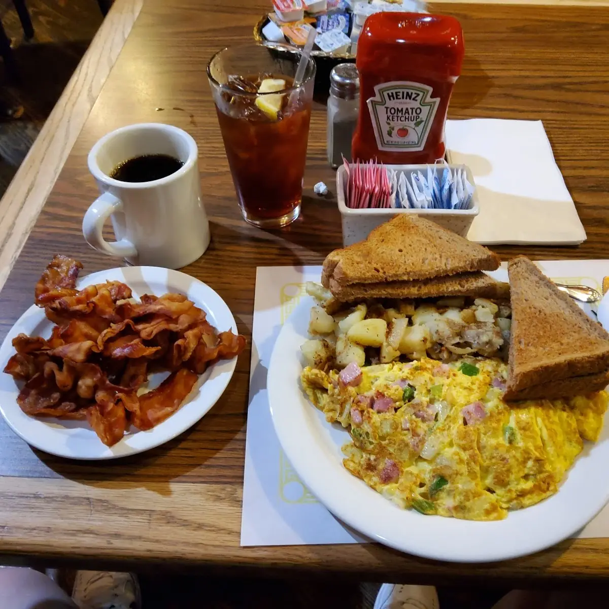 Western Omelette with Side of Bacon