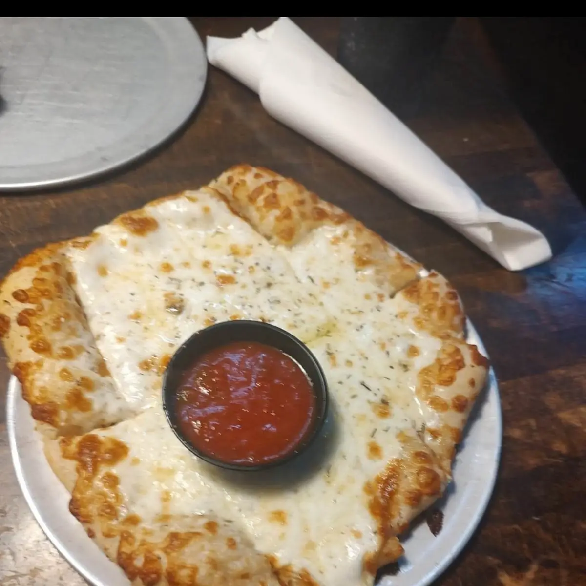 Cheesy Bread with Sauce