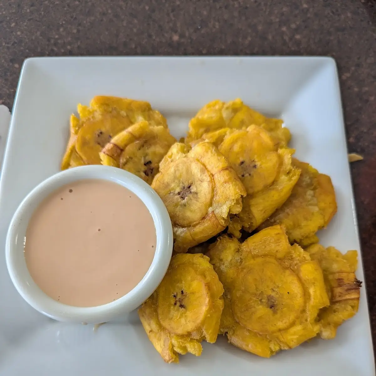 Tostones Con Mayo-Ketchup