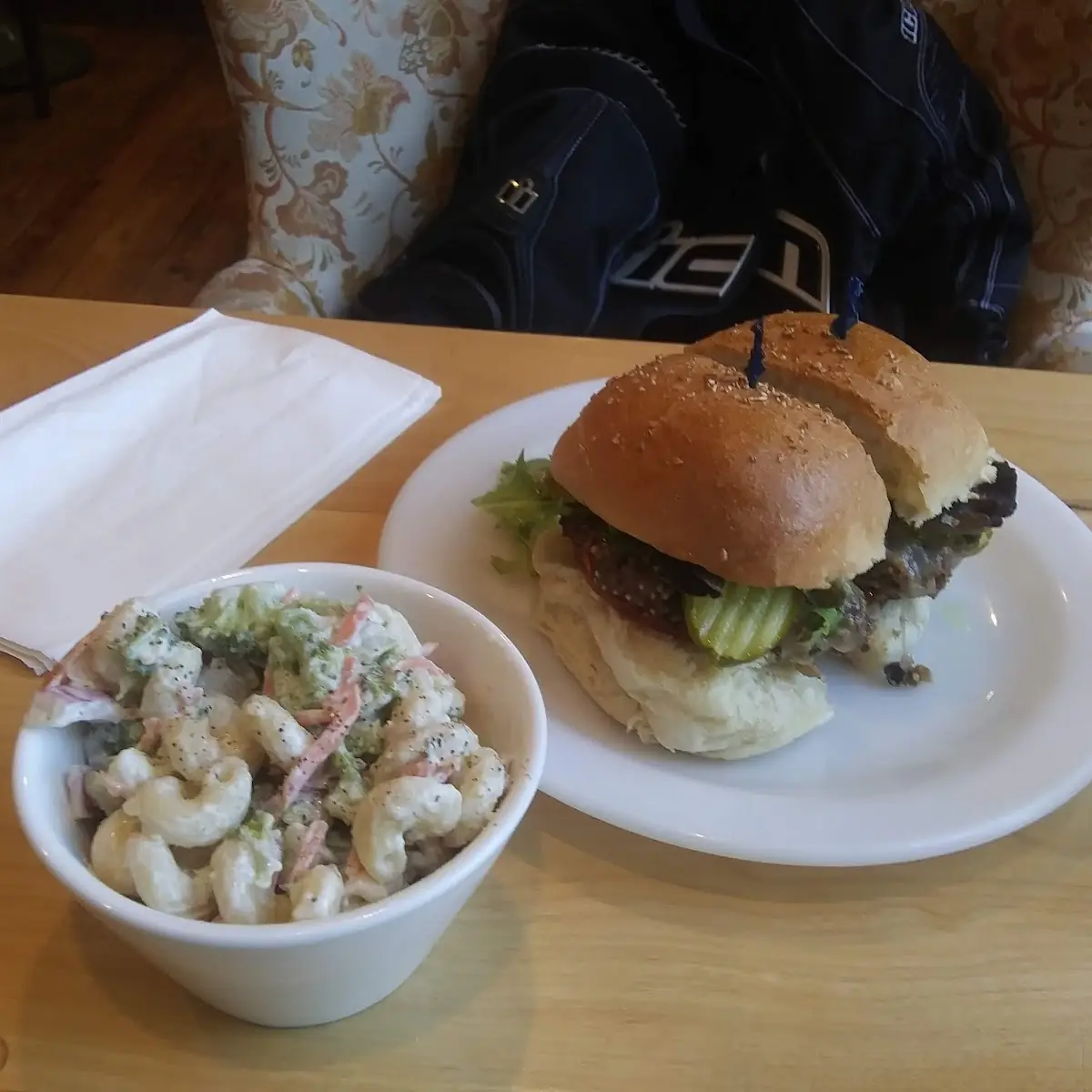 Big Mac Duff Burger
