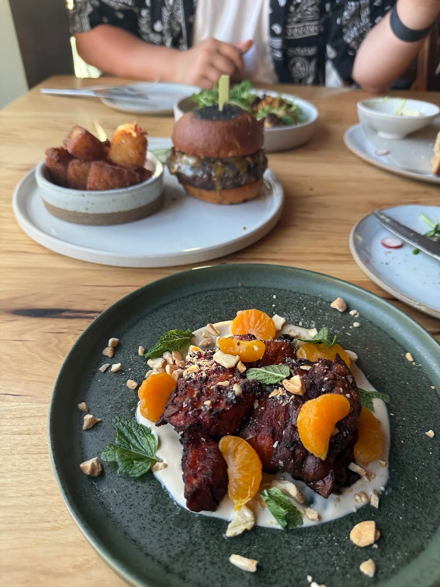 Burger with Tots