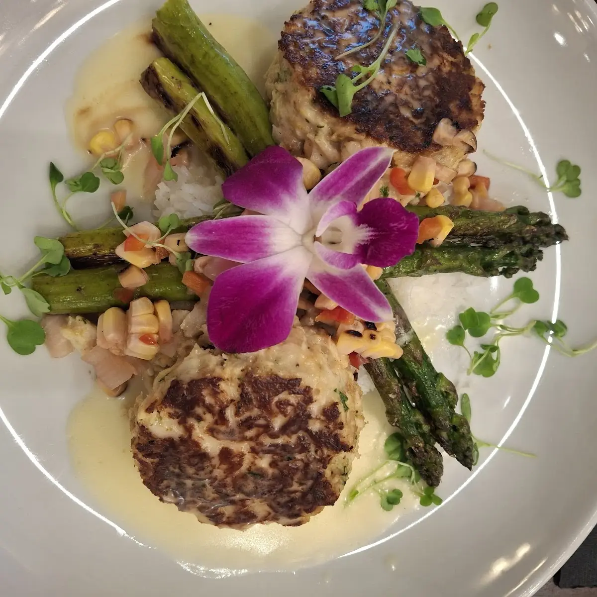 Crab Cakes Asparagus