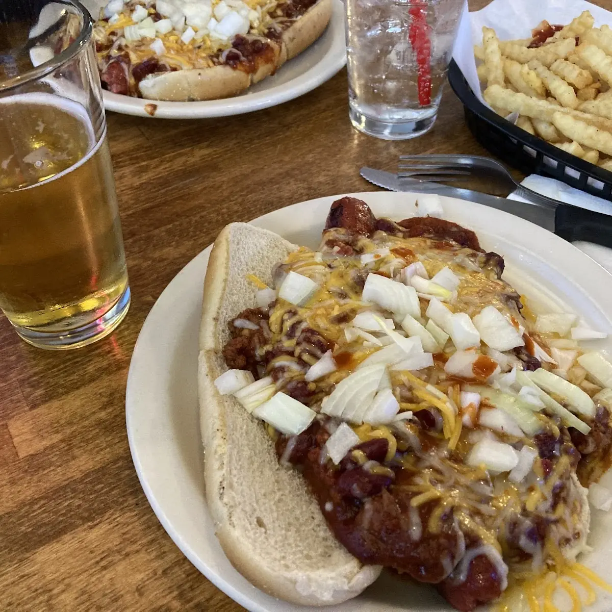 Chili Hot Dog