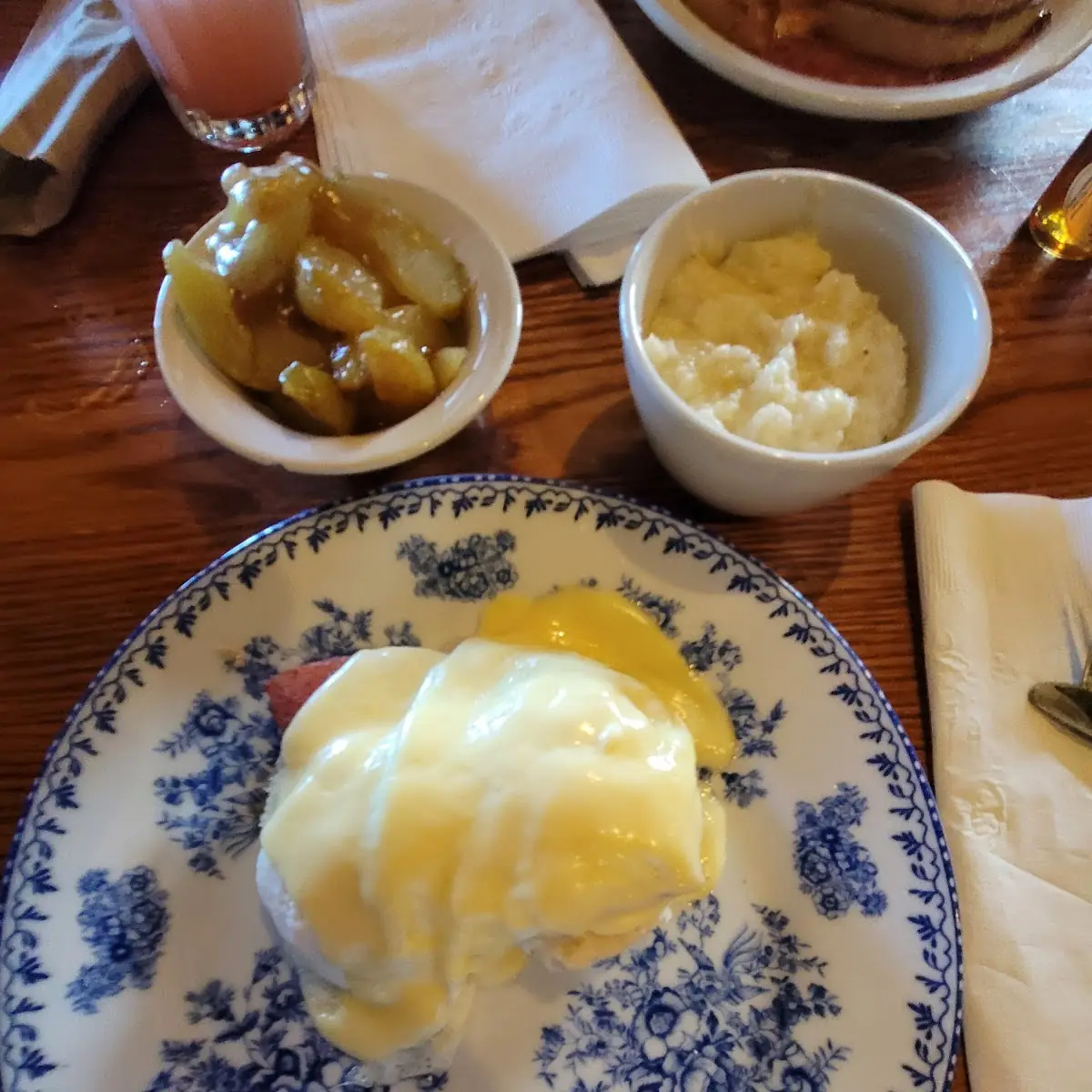 Eggs Benedict