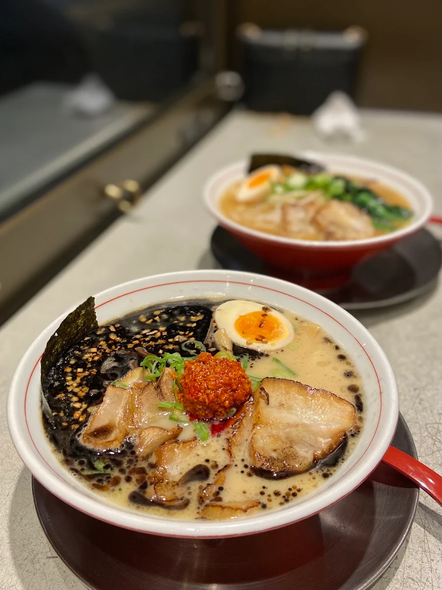 Black Tonkotsu Ramen, Hakatamon Ramen
