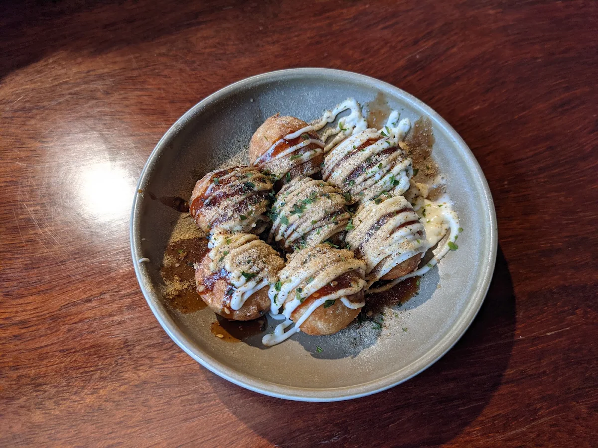 Takoyaki 7pc, Hakatamon Ramen