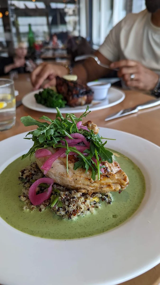 Brick Chicken, PORT