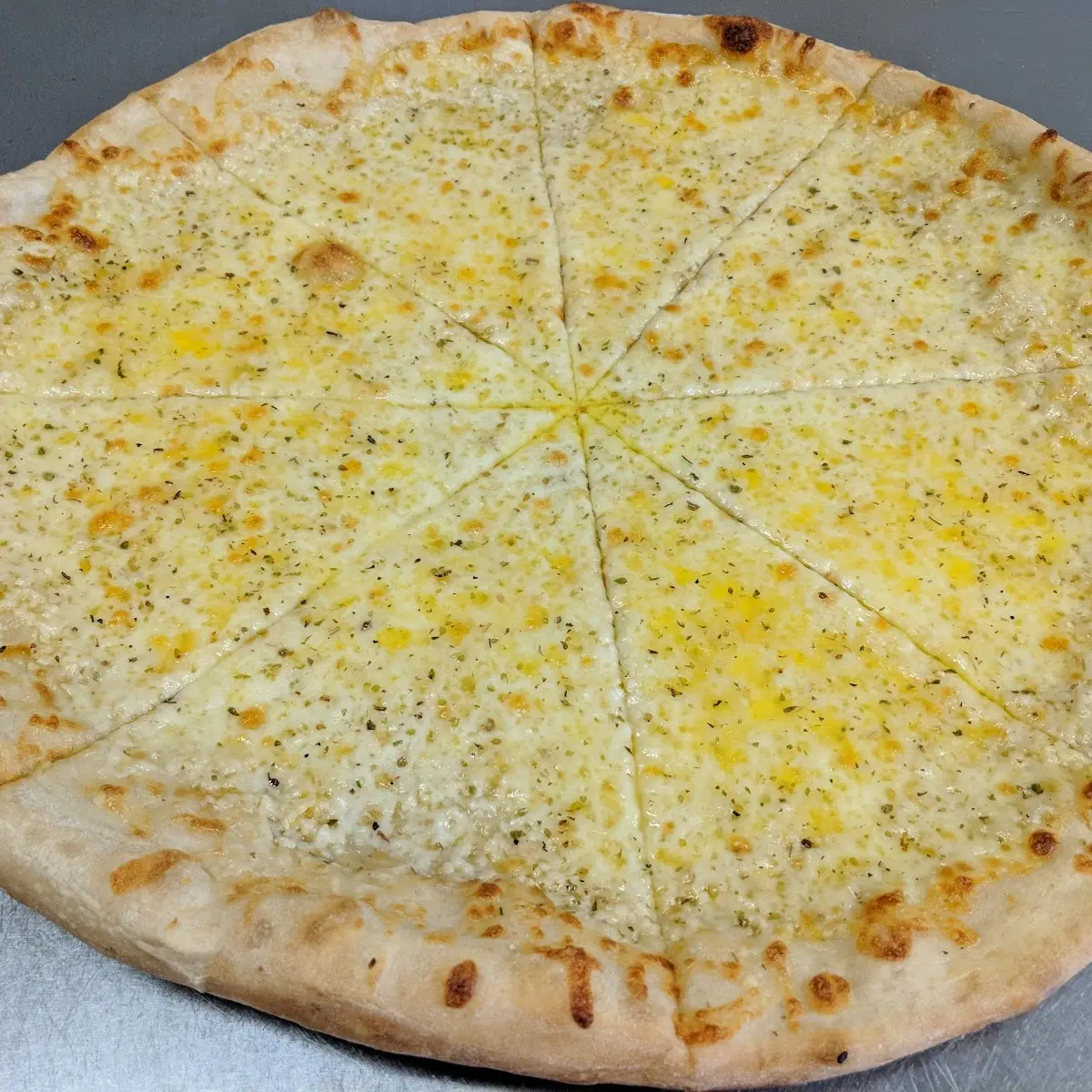 White Garlic Pizza