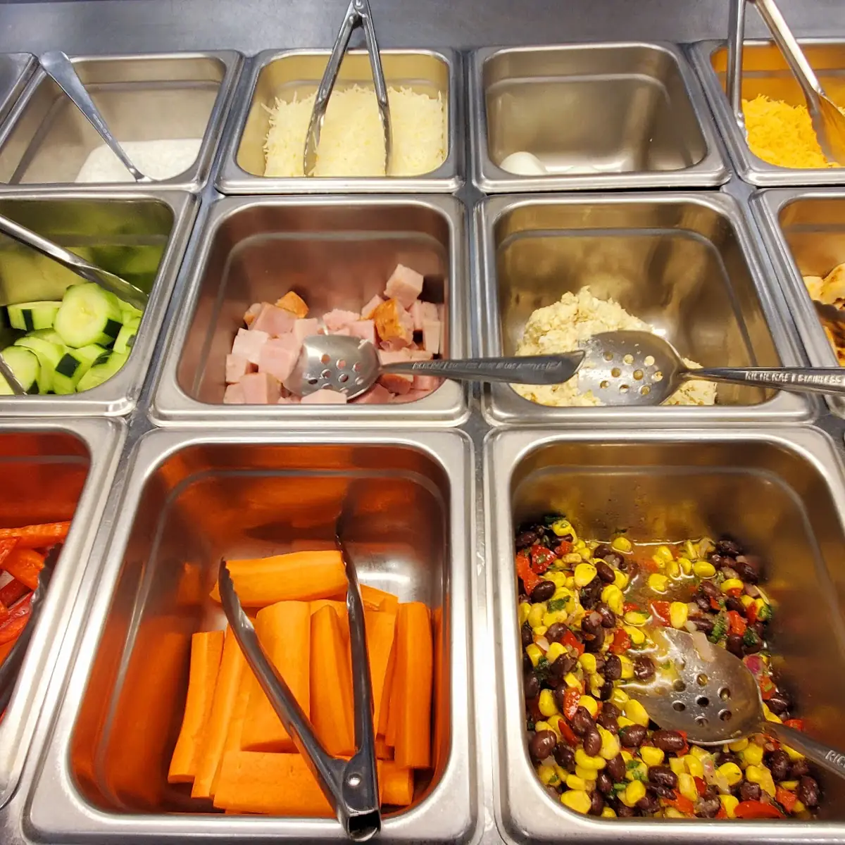 Fresh Salad Bar
