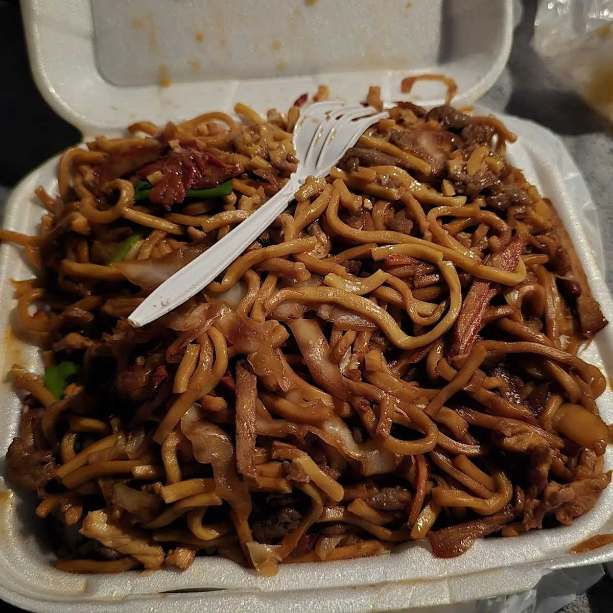 L Roast Pork Lo Mein