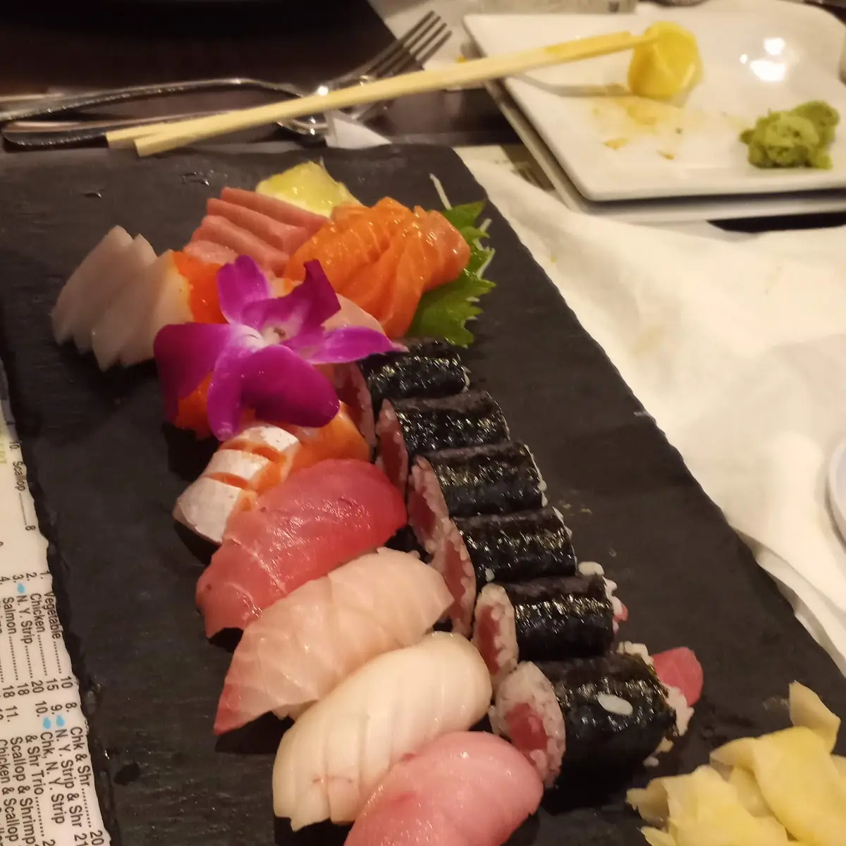 Sushi & Sashimi Platter