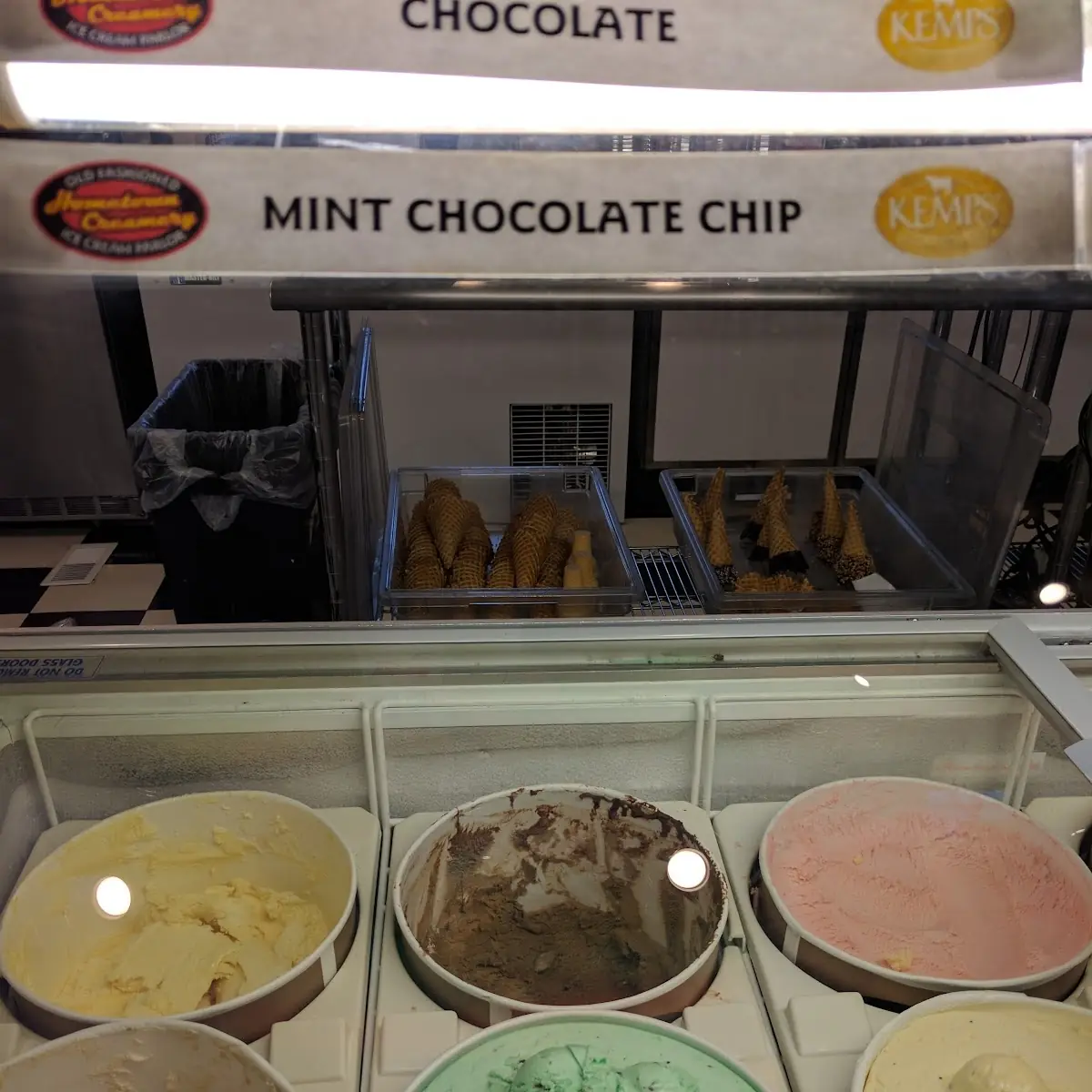 Blueberry Waffle Cone Butter Petan