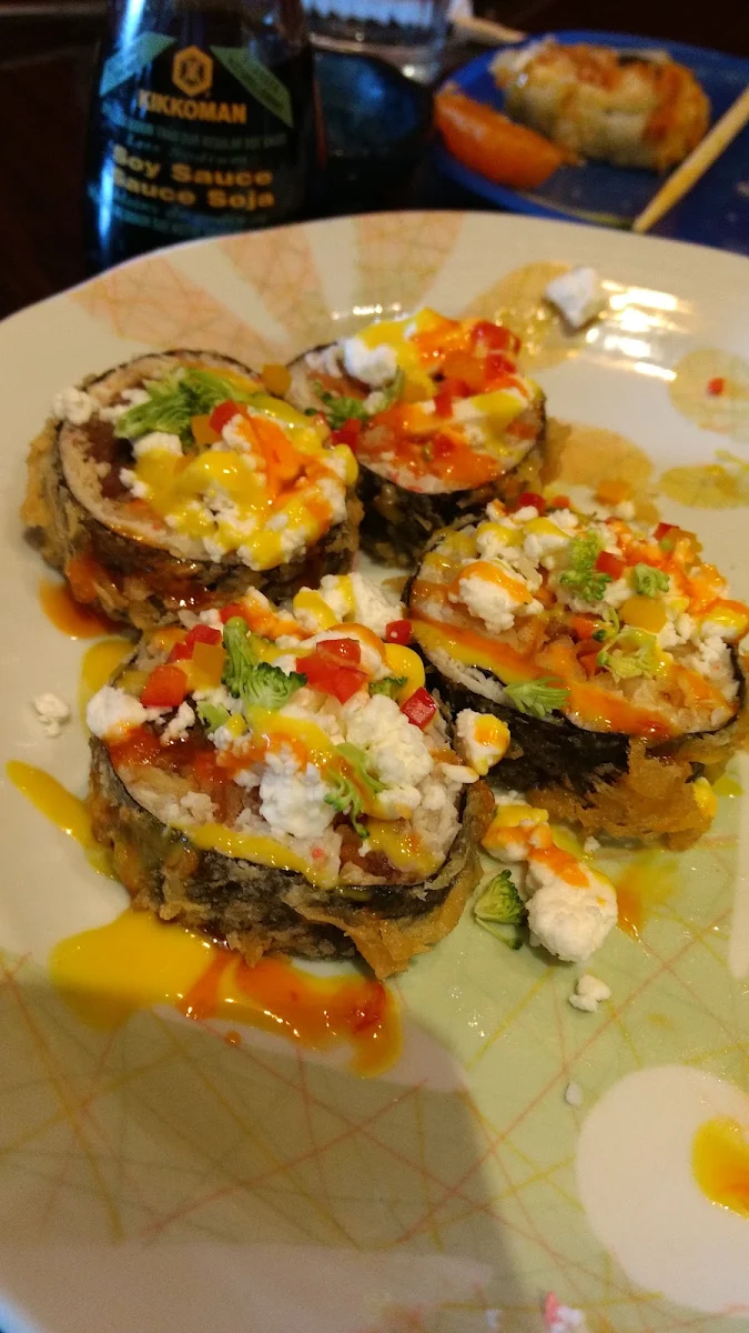 Feta, Vedder Sushi & Japanese Restaurant