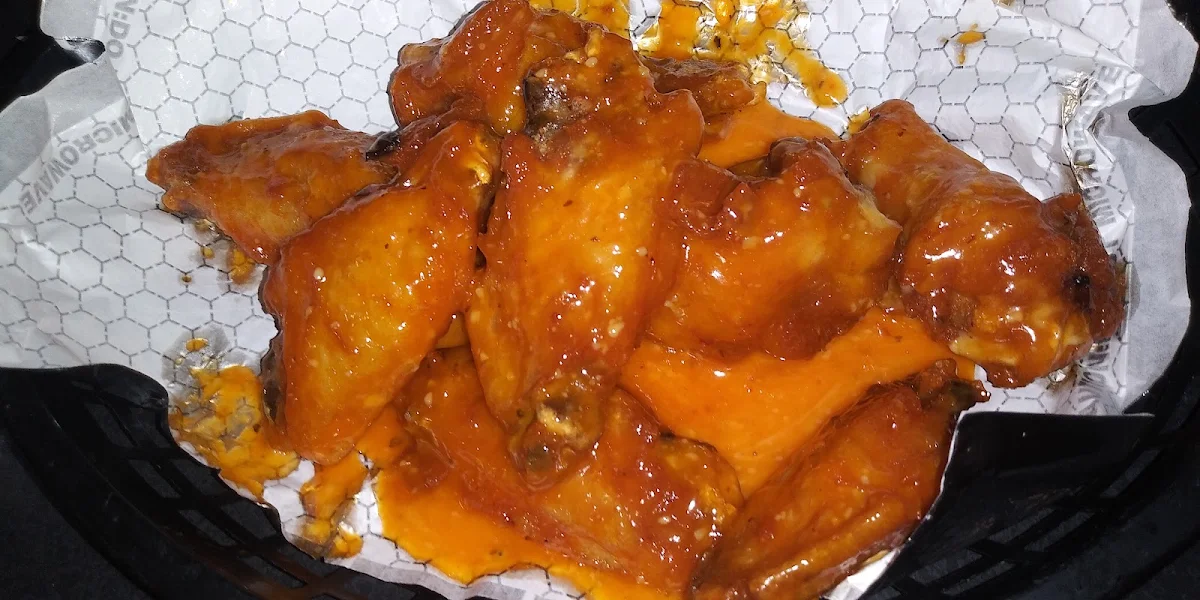 Spicy Garlic Wings