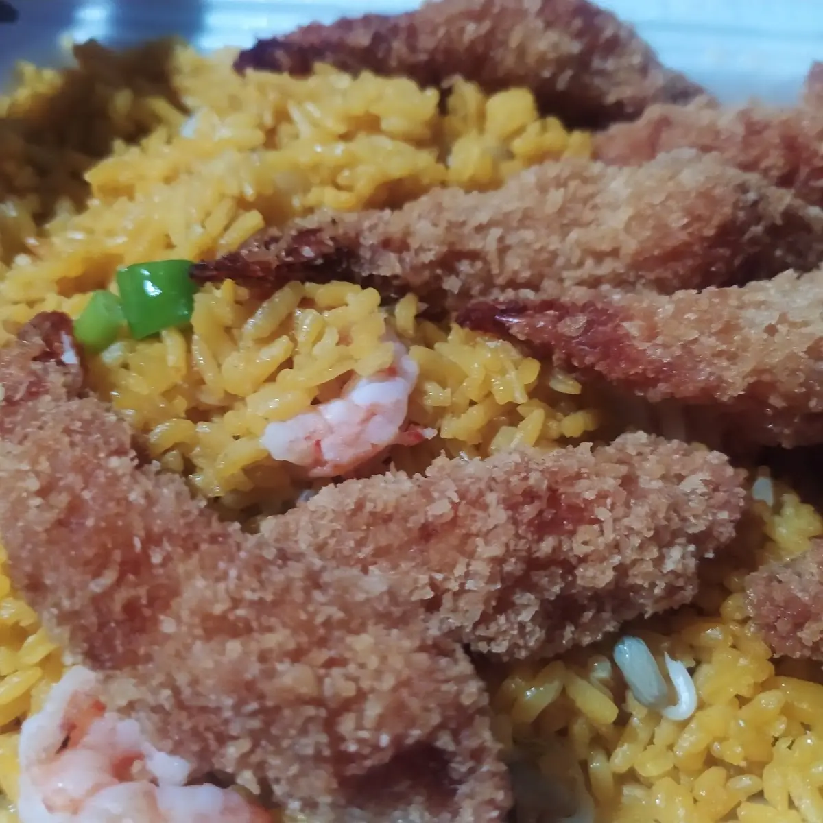 Arroz Frito Con Camarones