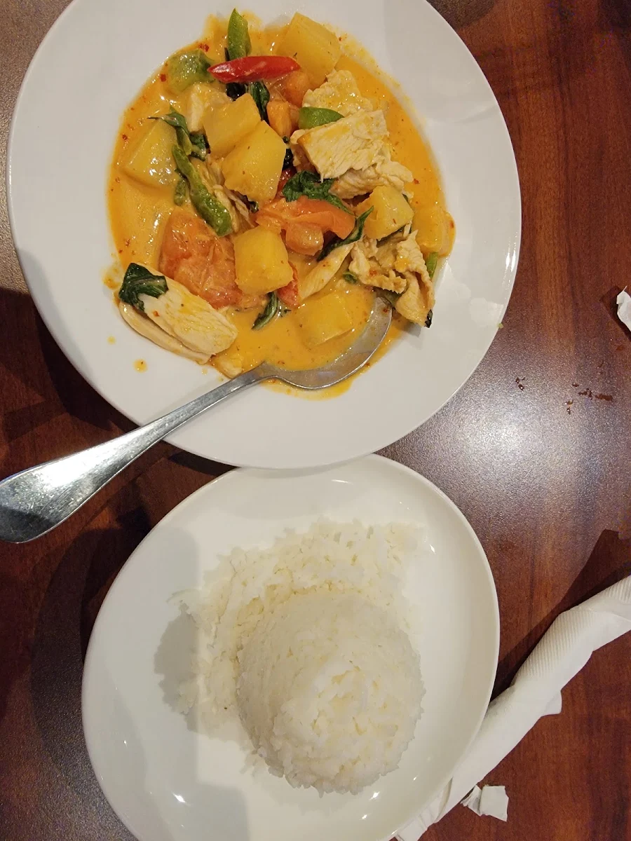 Pinapple Chicken Curry