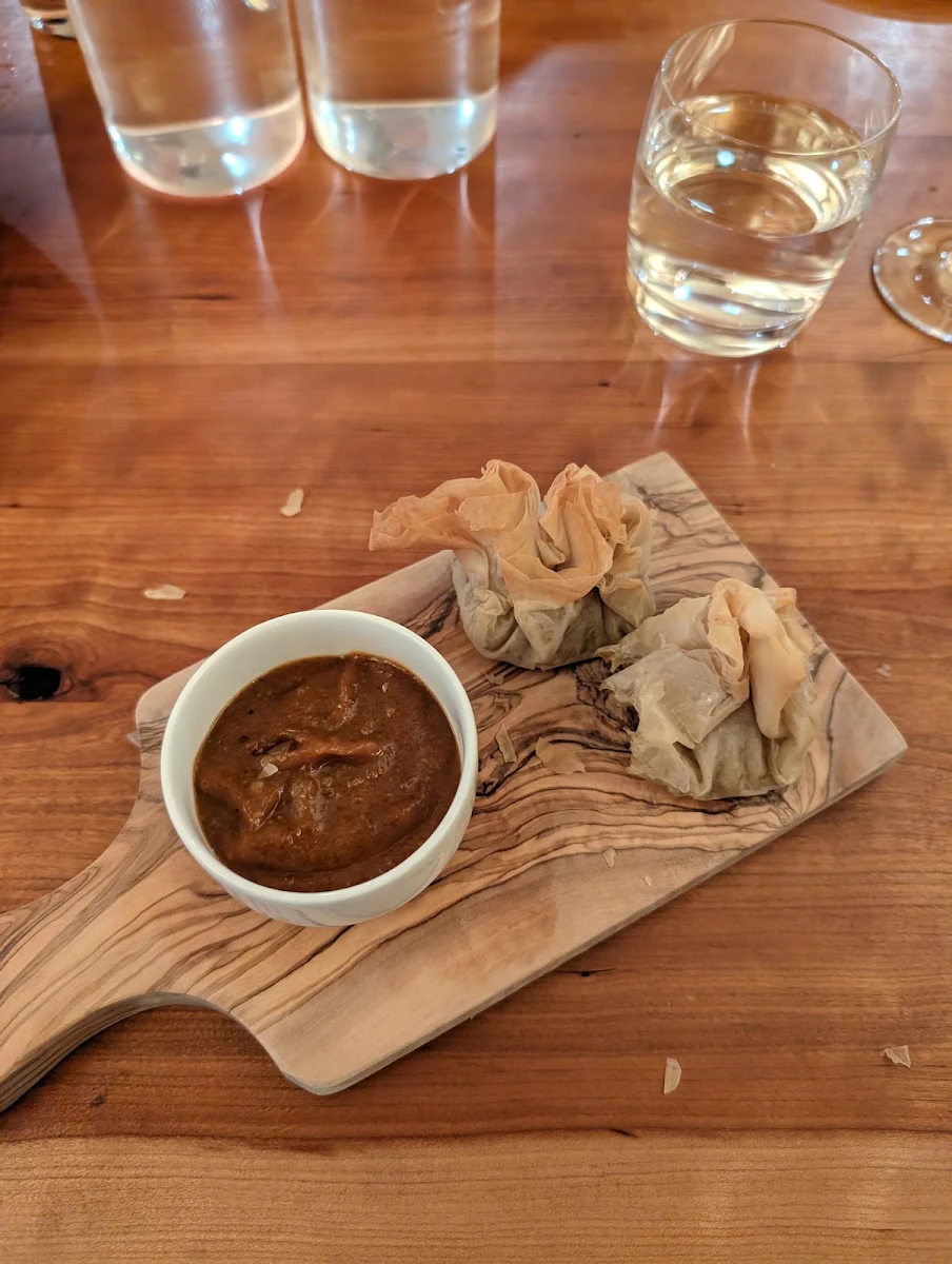 Samosa, KALOS Restaurant