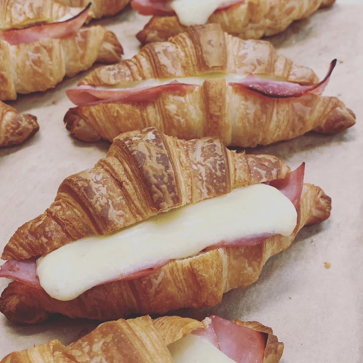 Ham & Cheese Croissant