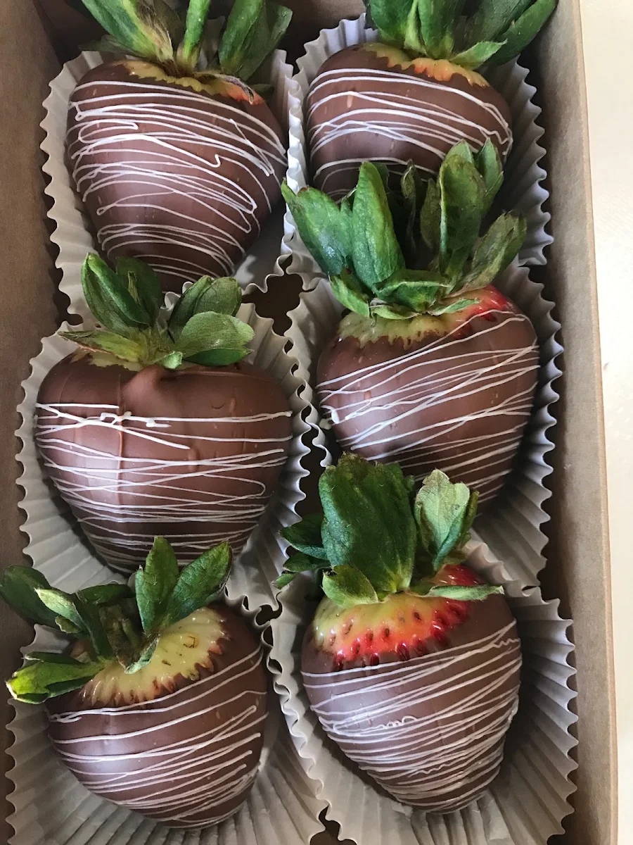 Chocolate Dipped Strawberries